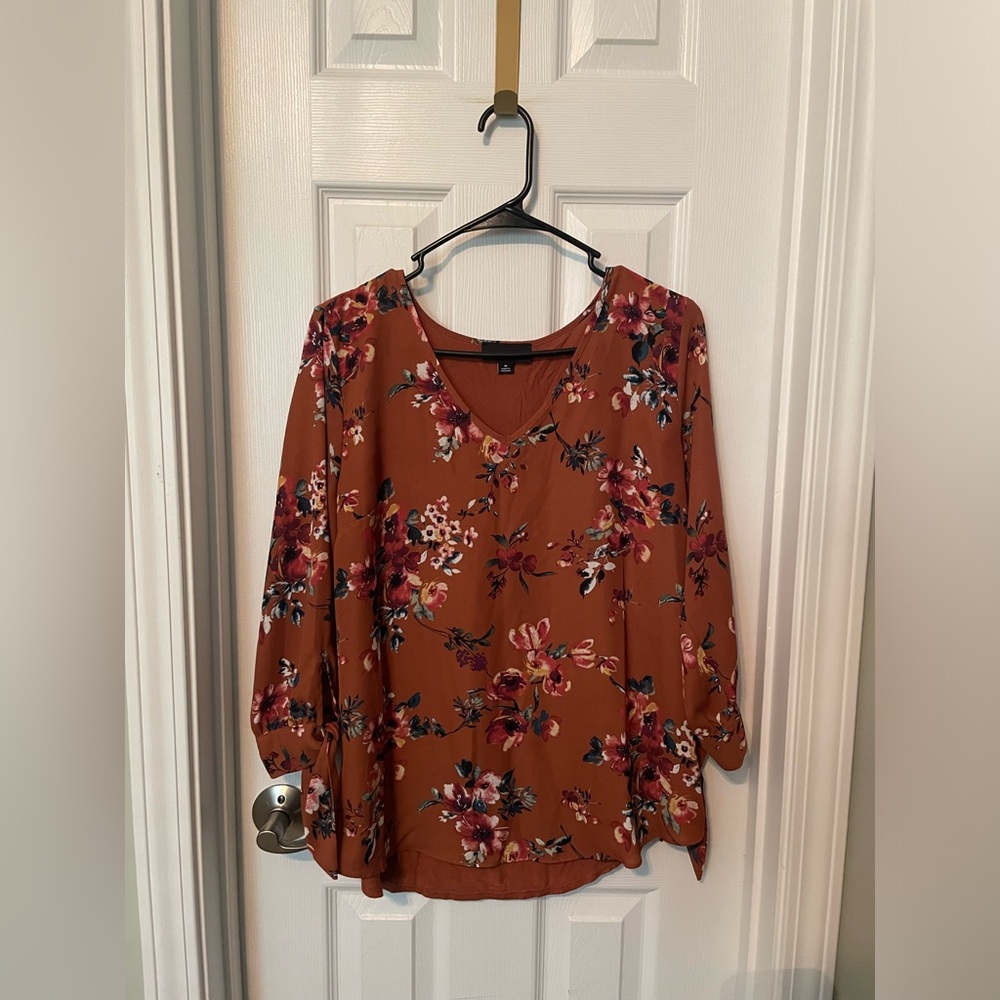 Fortune & Ivy Floral V-Neck Women's Top